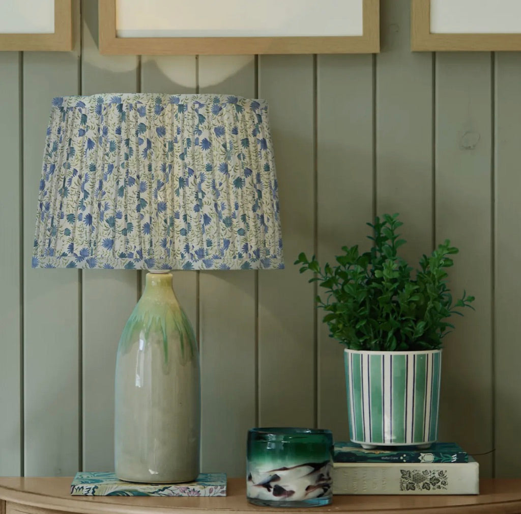 Traditional Vintage Style Pleated Scalloped shape Lamp Shade -Cream & Denim Blue