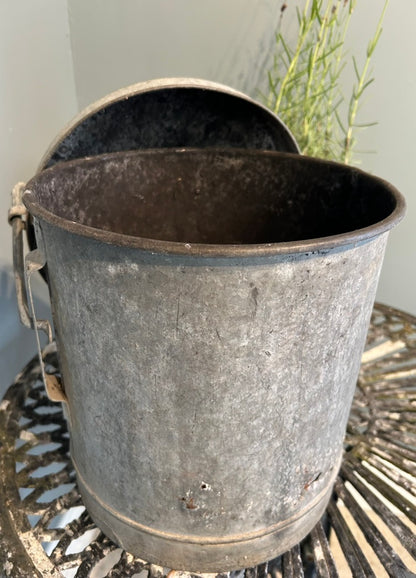 Vintage Large Rustic Galvanised Feed Bucket - Great Planter