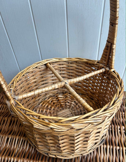 Vintage Round Bottle Basket