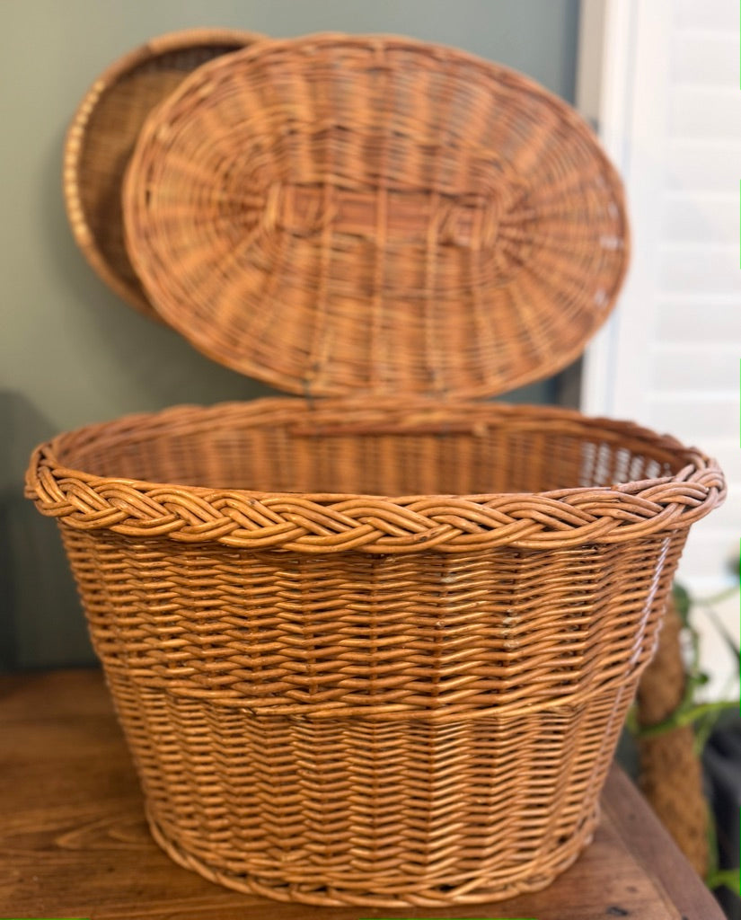 Vintage Oval Lidded Basket