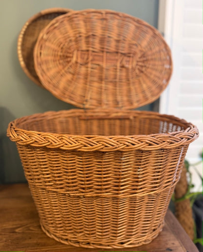 Vintage Oval Lidded Basket