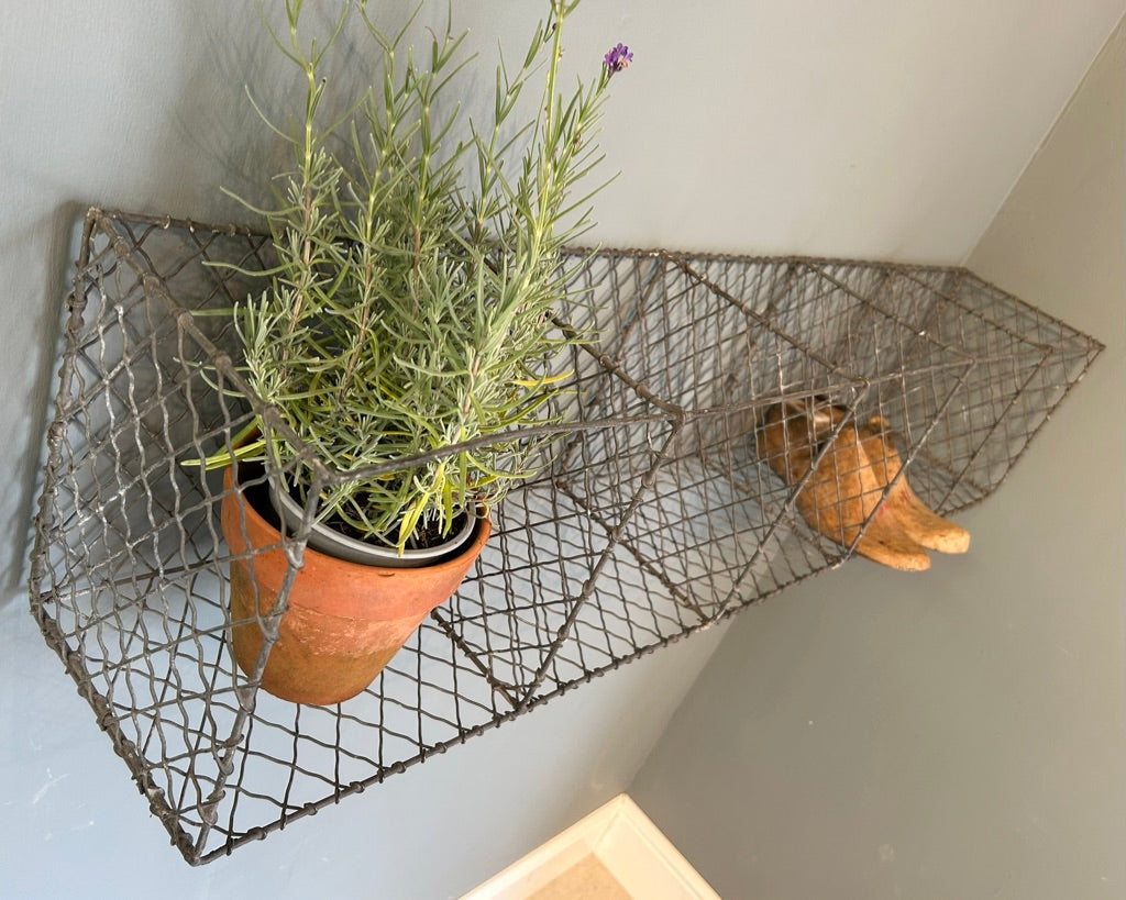 Vintage Wire Cubby Hole Racking/shelf